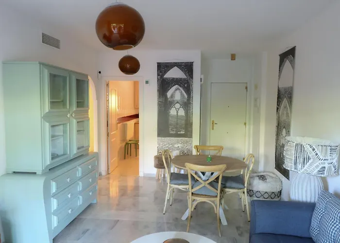 アパート Casa Bowie マルベーリャ